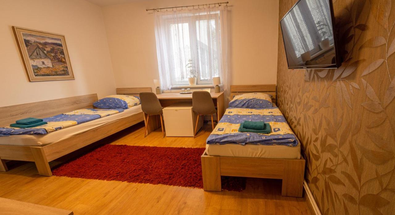 Penzion Blesk Ружомберок Екстериор снимка